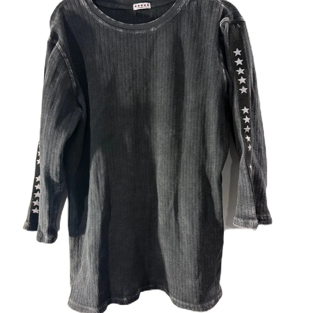 Five Star Black Gray 3/4 Sleeve Ribbed matching skirt with Star Accents set sz18